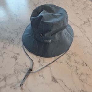 Outdoor Research Blue GORE-TEX XL Adjustable Sun Hat Neck Chin Strap Wide Brim